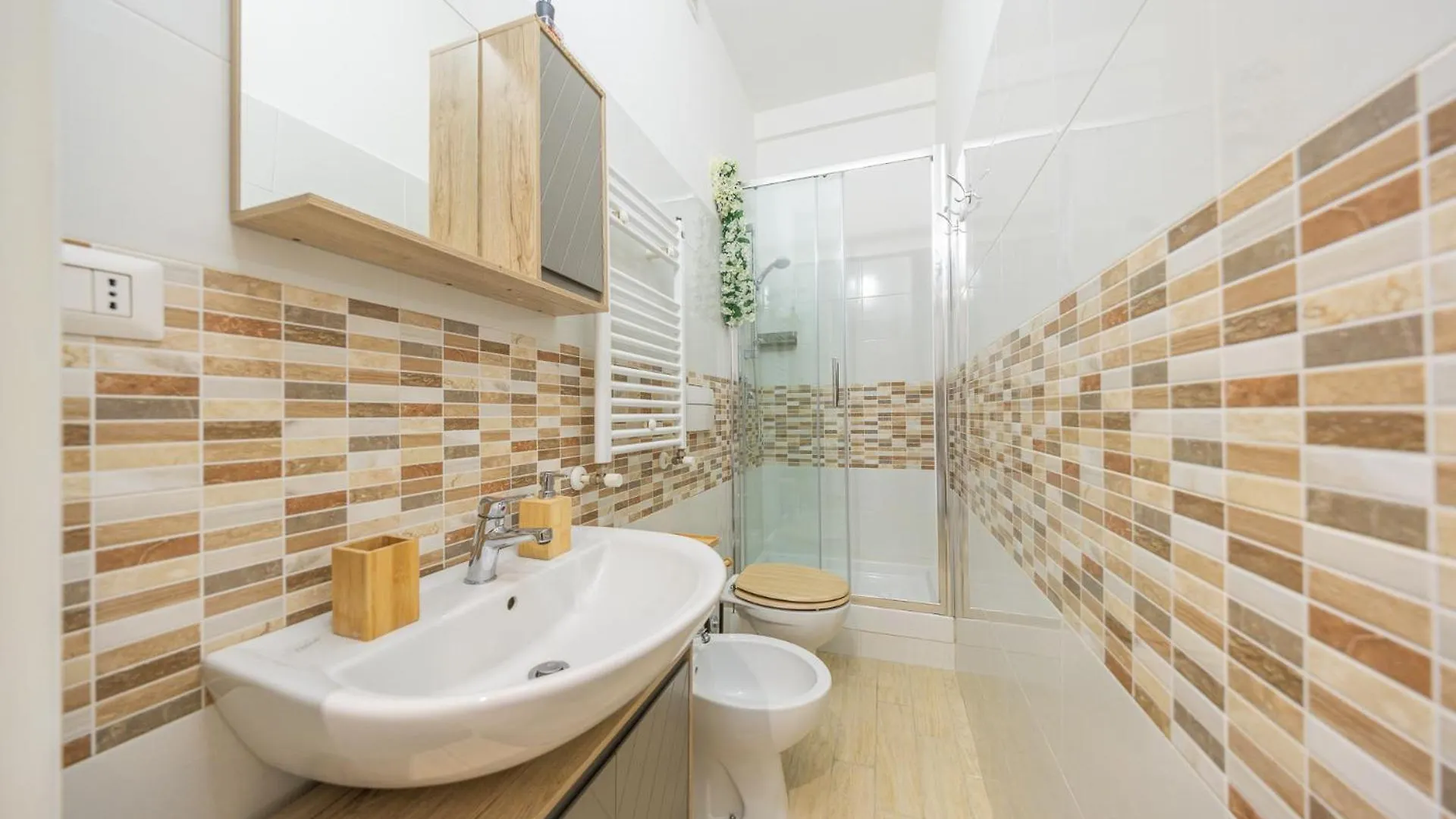 Appartement Appartamento Luminoso-Terrazzo-Wifi Veloce Vicino Centro Di Roma Italië