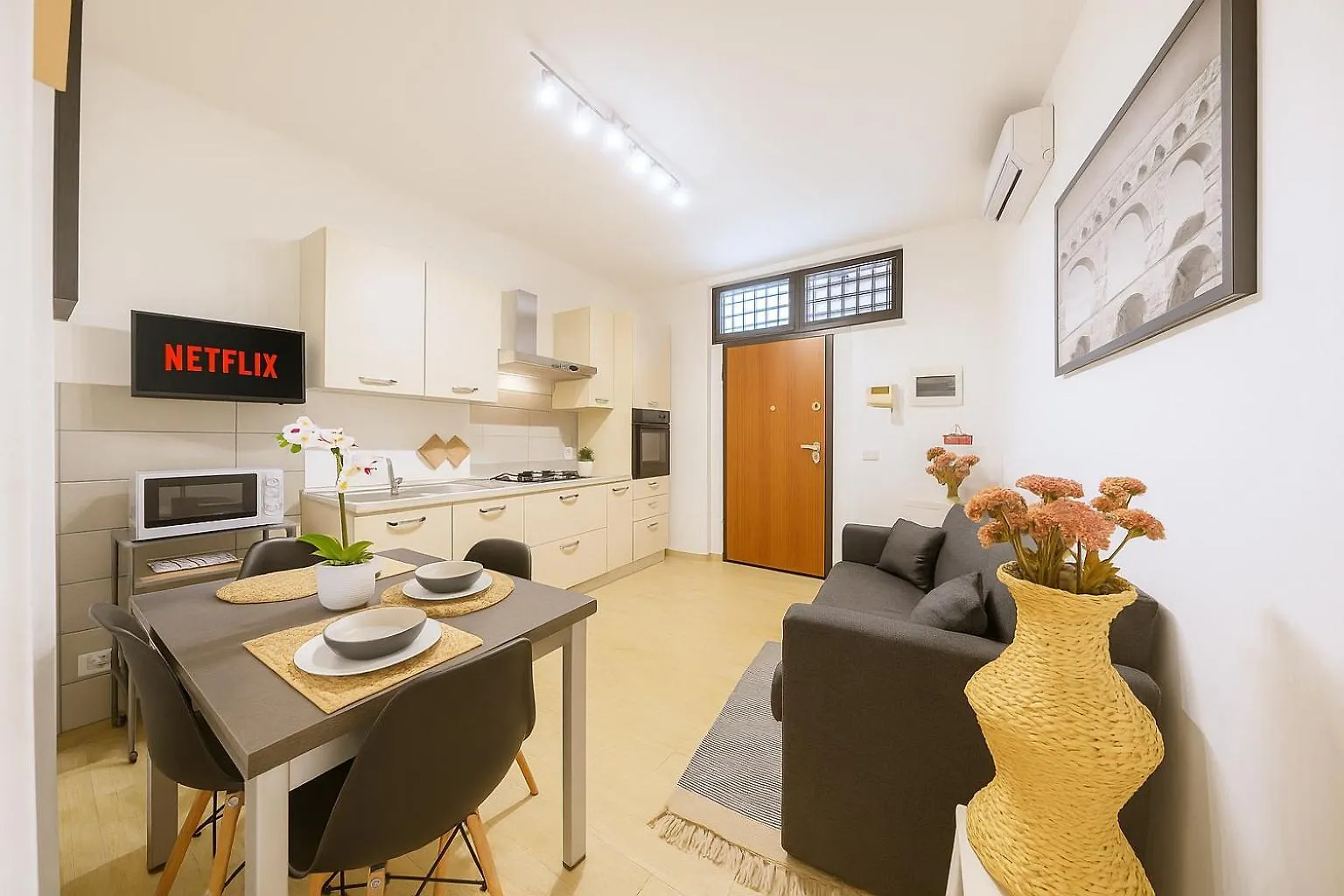 Appartamento Luminoso-Terrazzo-Wifi Veloce Vicino Centro Di Roma